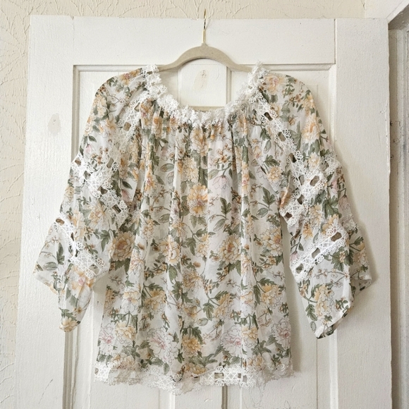 POL Women's Sheer Floral Top With Lace Details Size Small, Boho, Cottagecore - Picture 1 of 6